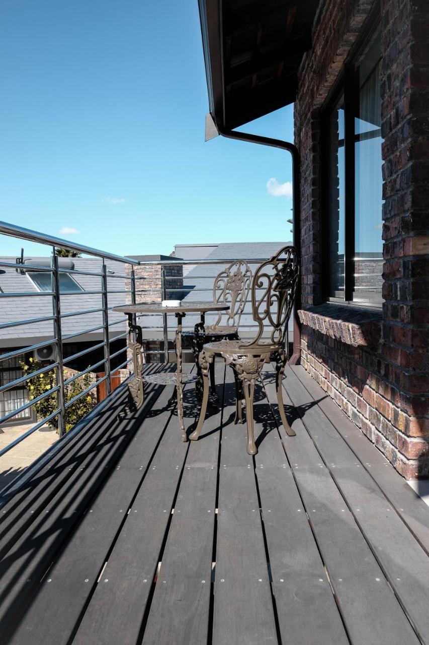Hilltop Guesthouse Bellville Exterior photo