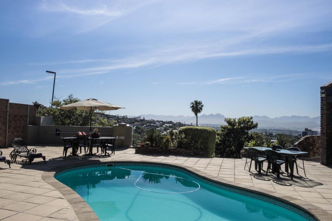 Hilltop Guesthouse Bellville Exterior photo